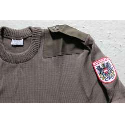 Свитер Австрийский оригинал новый