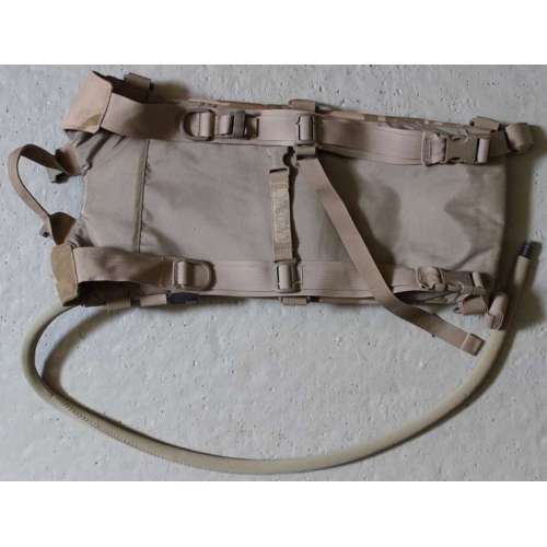 Питьевая система Camelbak Desert DPM (б/у) фото 3