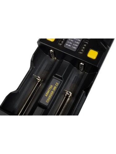 Зарядное устройство Uni C2 с автомобильным адаптером | ArmyTek